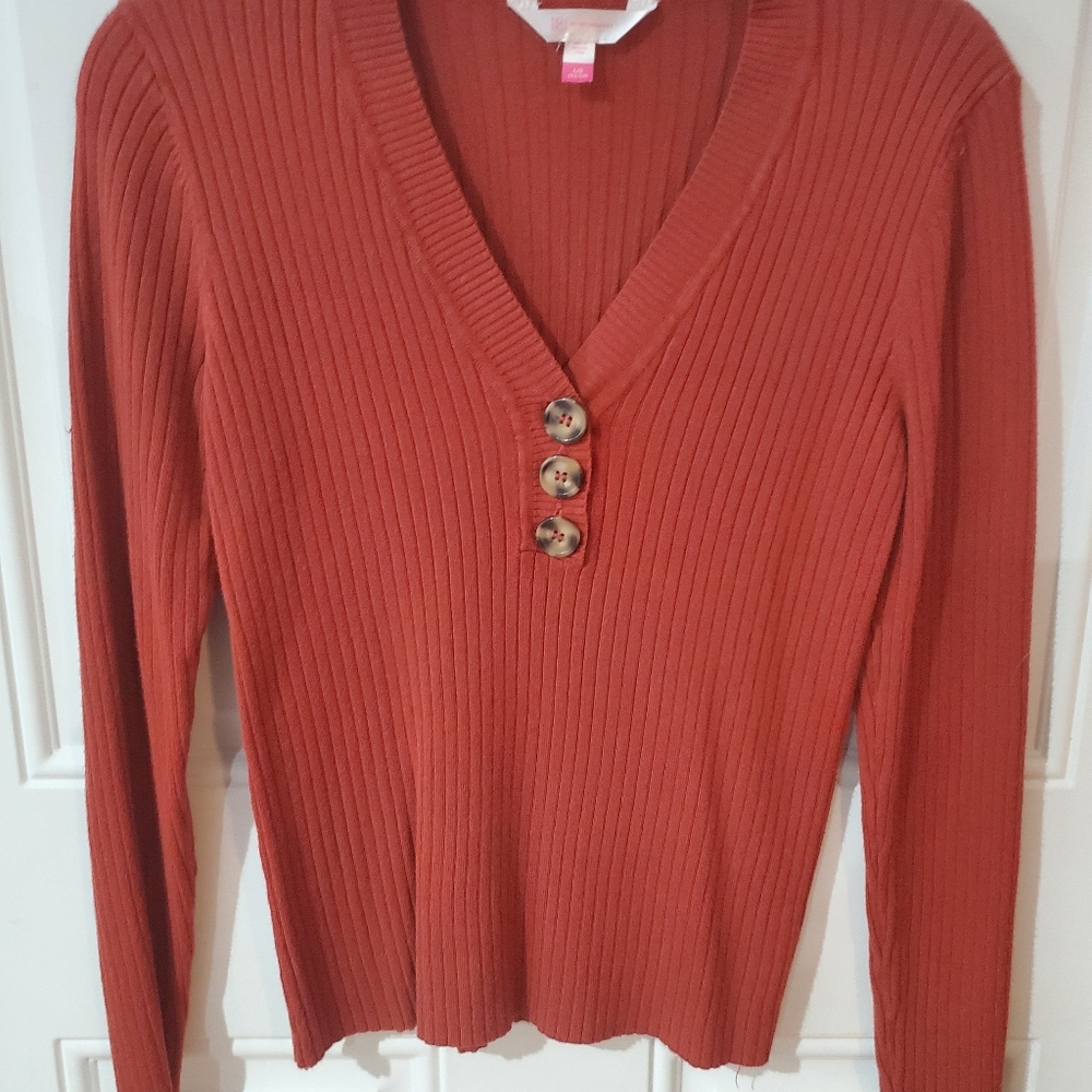 Ladies light fabric sweater